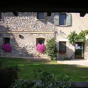  Vakantieboerderij Trebisonda Country Italië